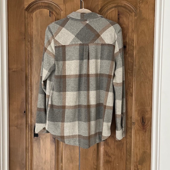 Neuflora New York Button Down — Grey Plaid — Large - Picture 3 of 6